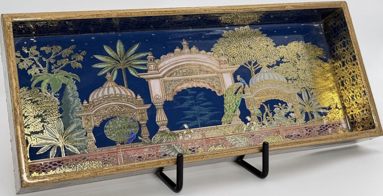 Pan Tray in the Mehraab design