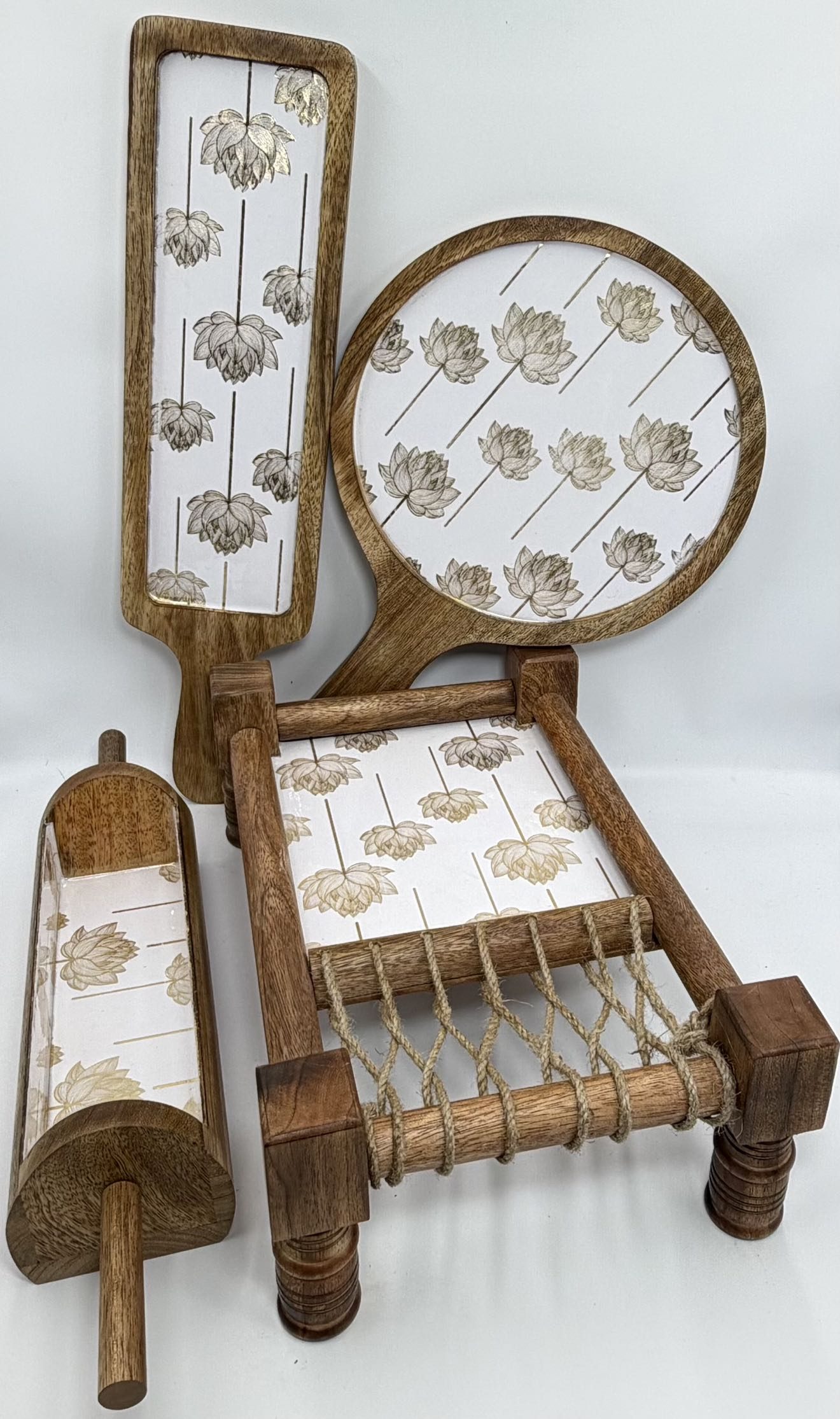 Khatiya Platter Set in the Kamal design