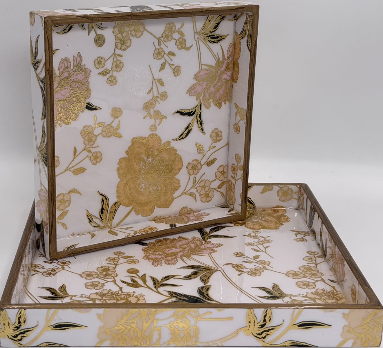 2 PC Tray Set (SMSQ) in the Guldasta design