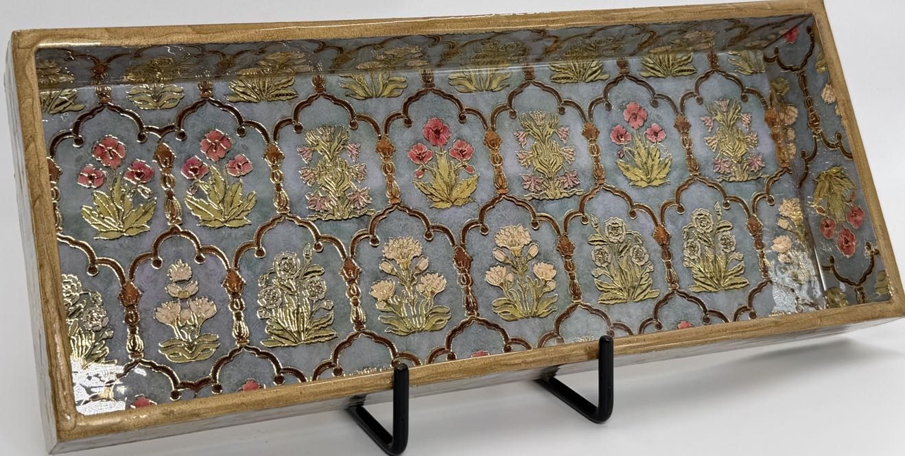 Pan Tray in the Guljaal design