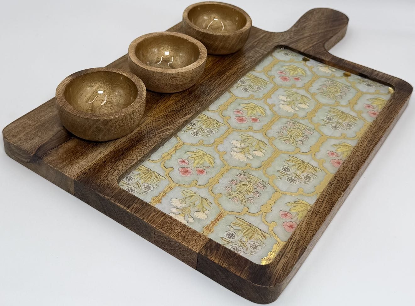 3 Bowl Platter in the Botanical Trellis design