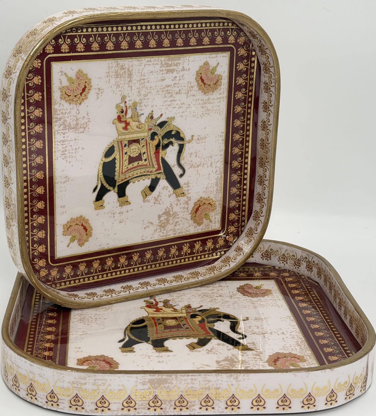 2 PC Tray Set (SMKG) in the Shikar design