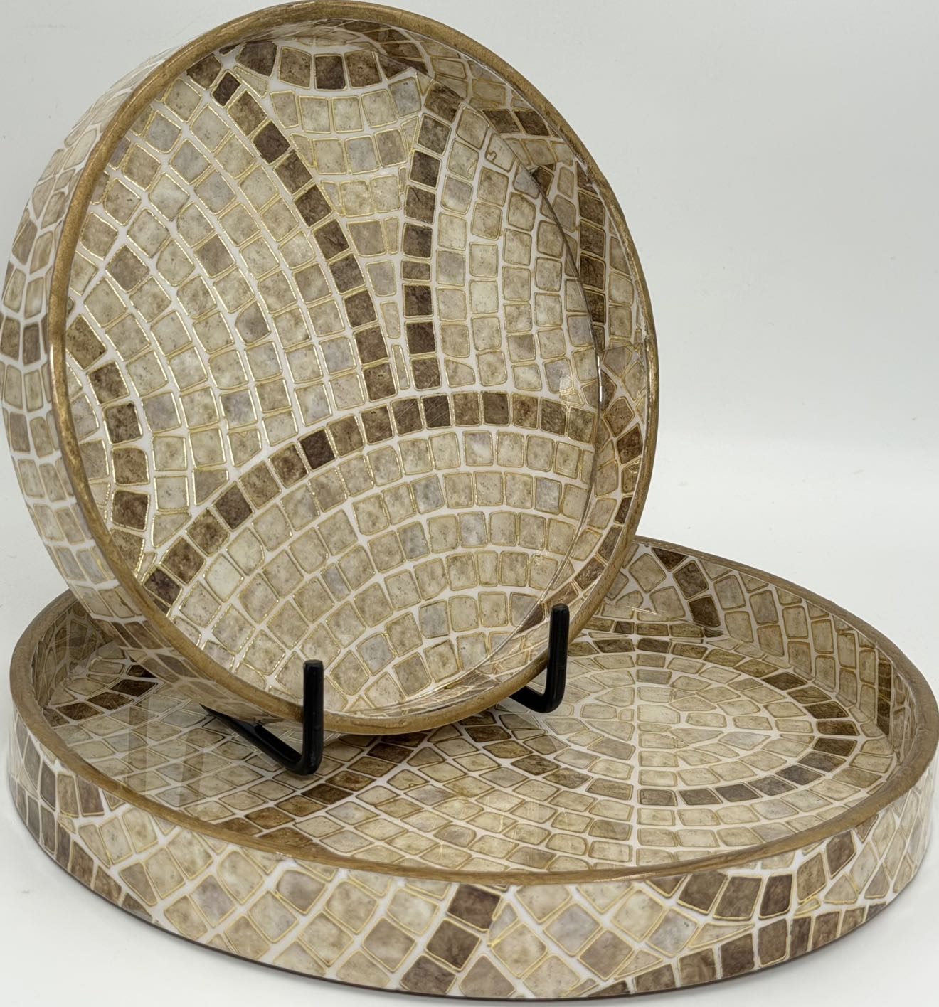 2 PC Tray Set (SMRN) in the Mother of Pearl design