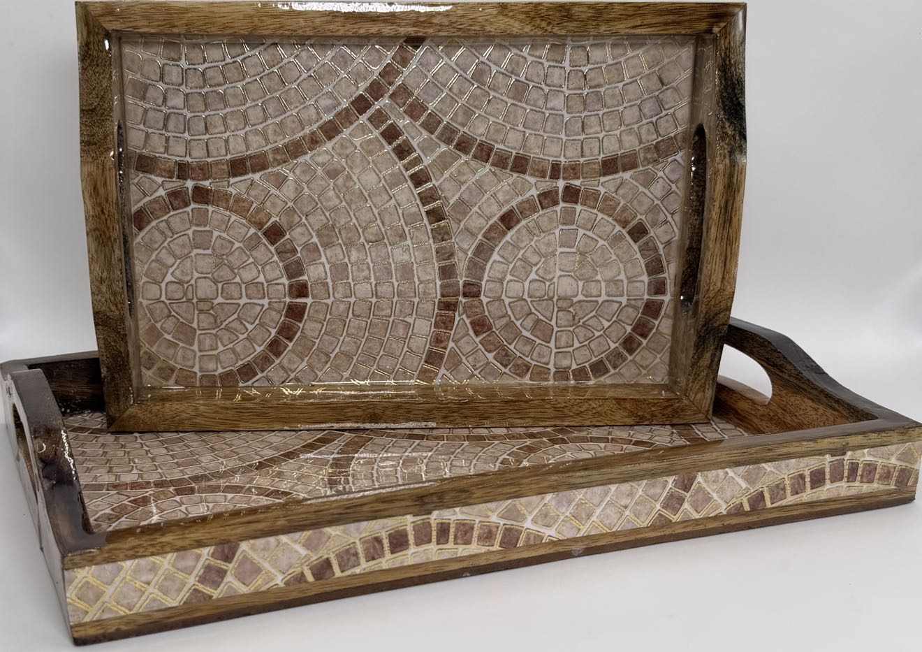 2 PC Tray Set 15MM (HH) in the Mother of Pearl design