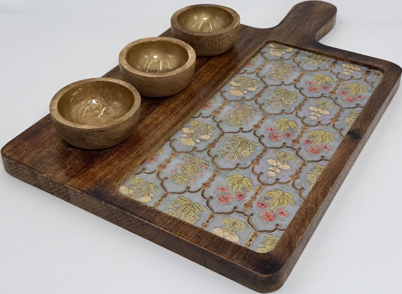 3 Bowl Platter in the Guljaal design