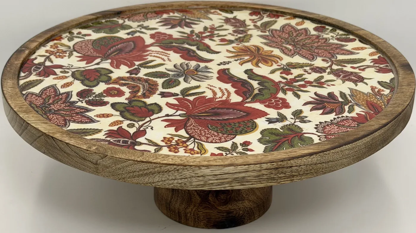 Double Layer Dessert Stand in the Crimson Garden design